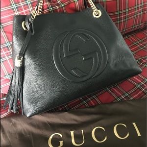 Authentic Gucci shoulder bag